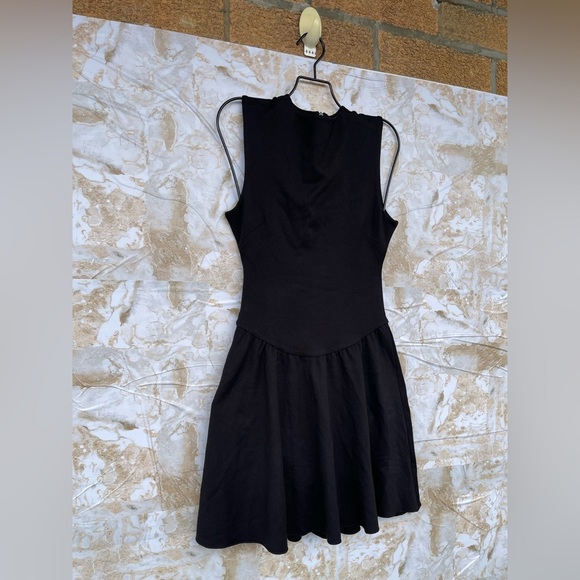 GUIZIO Erisa Dress SIZE XS - Picture 3 of 11